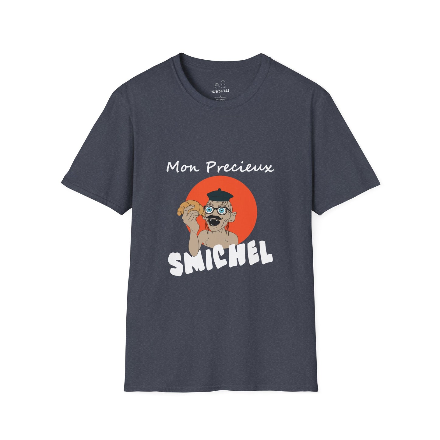 T-shirt showing a French Smeagol in a beret and mustache holding a croissant with the text "Mon Précieux."